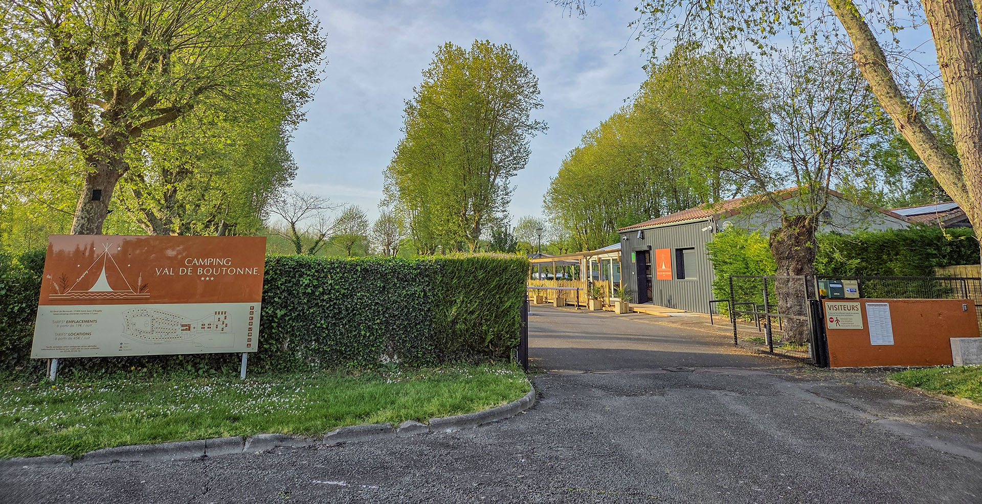 camping near sainte in charente maritime