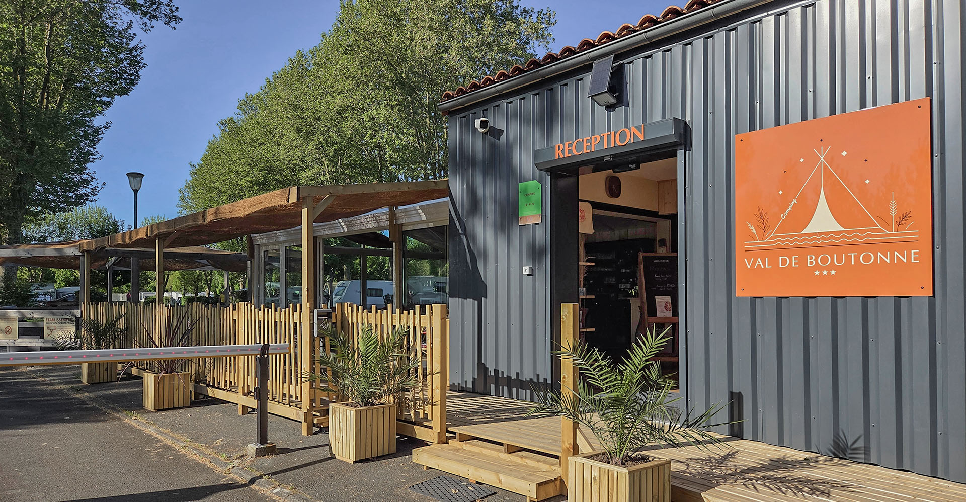 camping val de boutonne charente maritimes